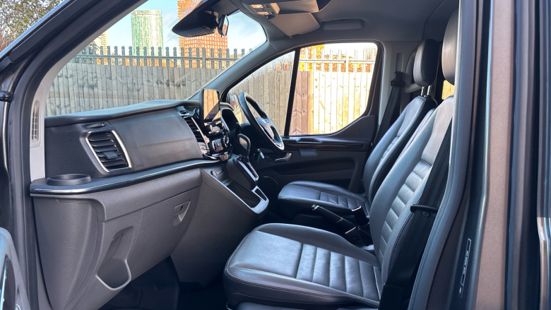 Ford Tourneo Custom Transit Custom Tourneo L2 Diesel Fwd 2.0 EcoBlue 185ps L/R 8 Seat Titanium X Auto